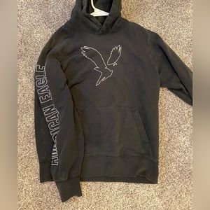 Black American eagle sweatshirt, barley worn perfect condition
